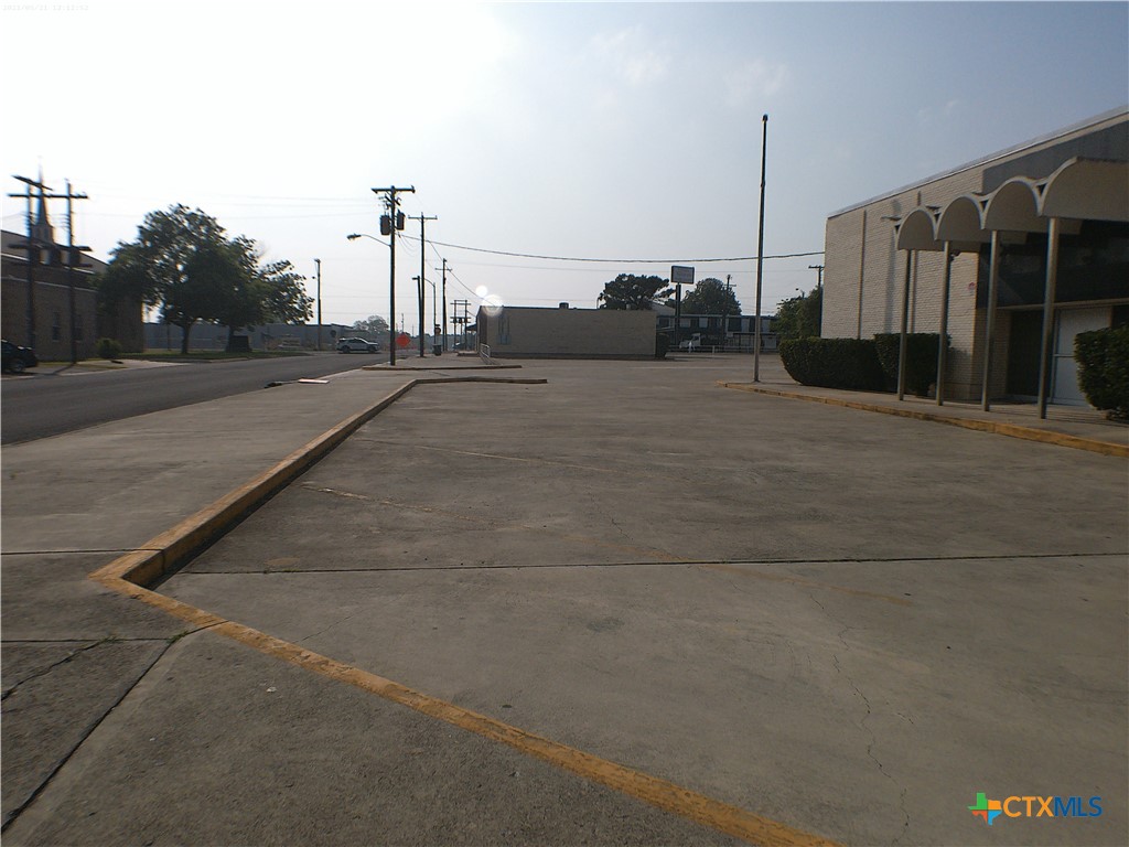 603 N 8th Street Property Photo 4
