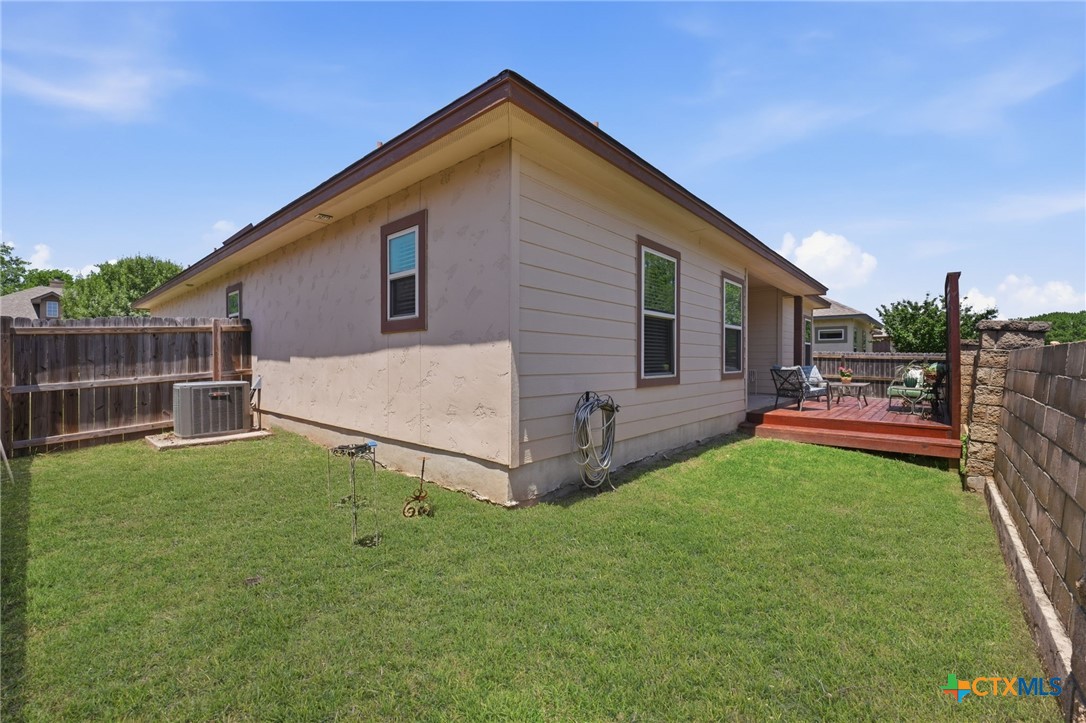 225 Greenway Drive Property Photo 32