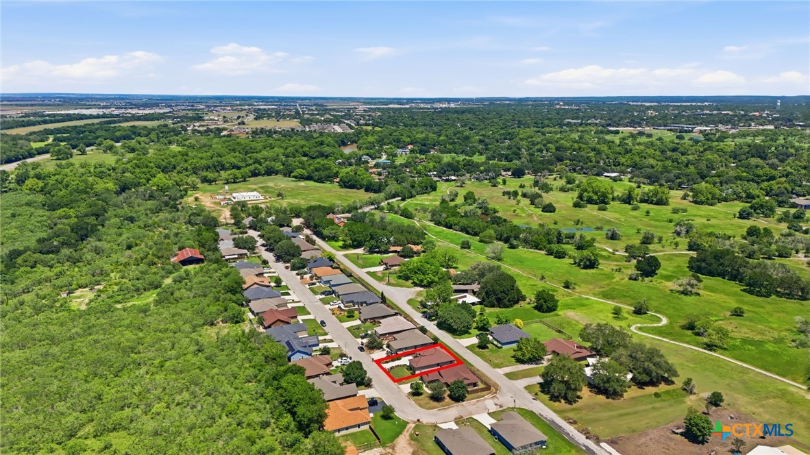 225 Greenway Drive Property Photo 35