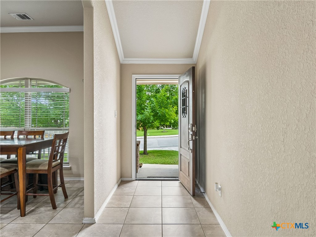 1820 Strawcove Property Photo 5