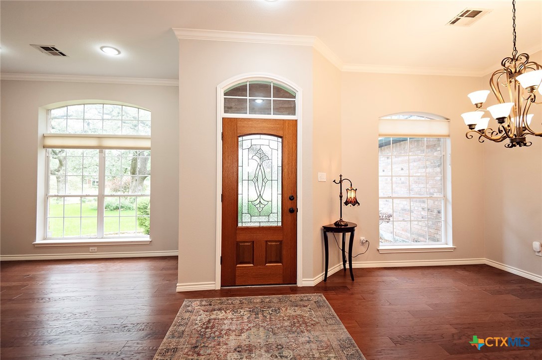 10911 Bridgeport Drive Property Photo 3