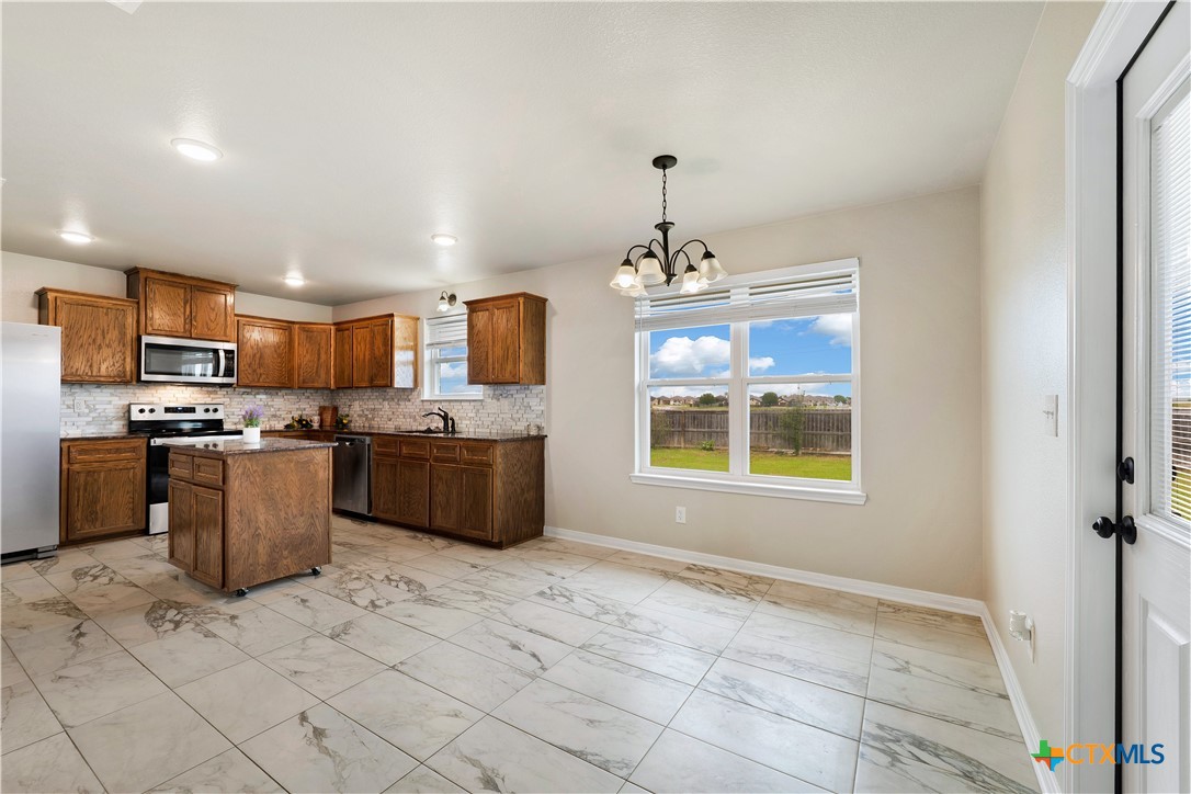 6005 Cactus Flower Lane Property Photo 5