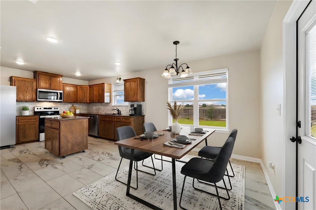 6005 Cactus Flower Lane Property Photo 6