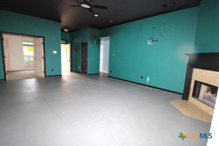 2414 Joseph Drive Property Photo 3