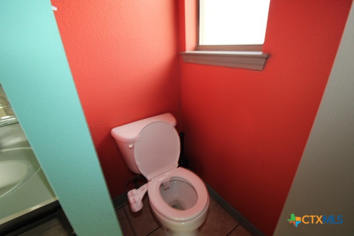 2414 Joseph Drive Property Photo 9