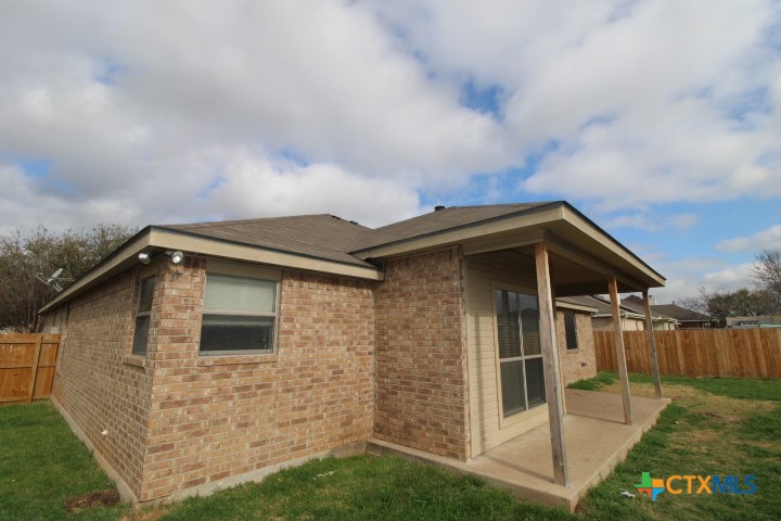 2414 Joseph Drive Property Photo 11