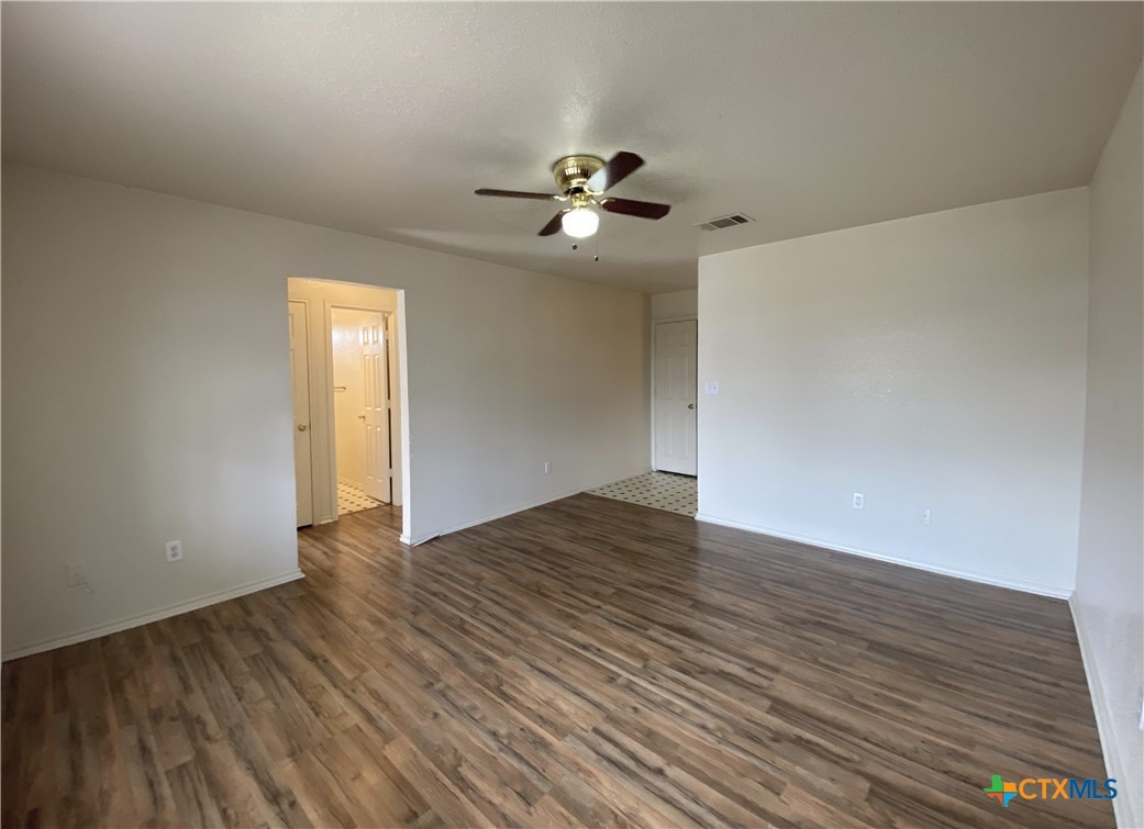 2801 Cantabrian Drive C Property Photo 10