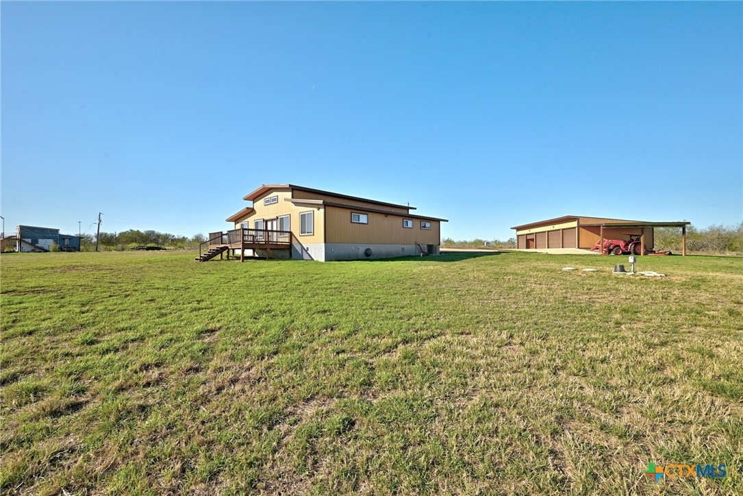 120 Loopsy Lane Property Photo 3