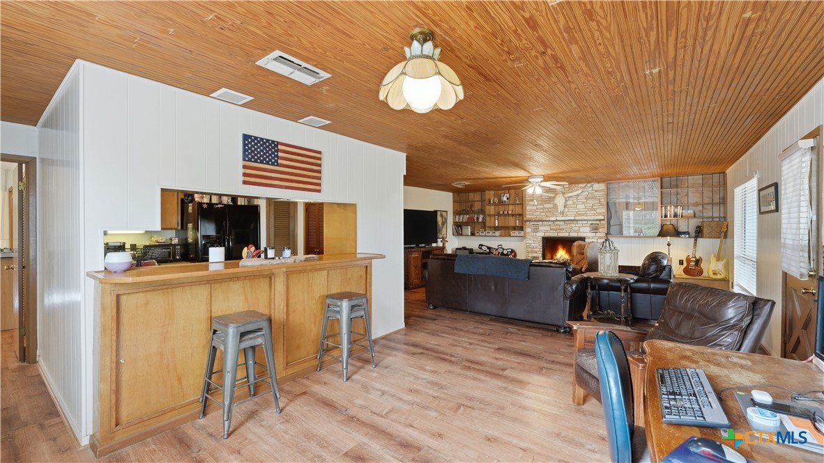 262 Scenic Drive Property Photo 9