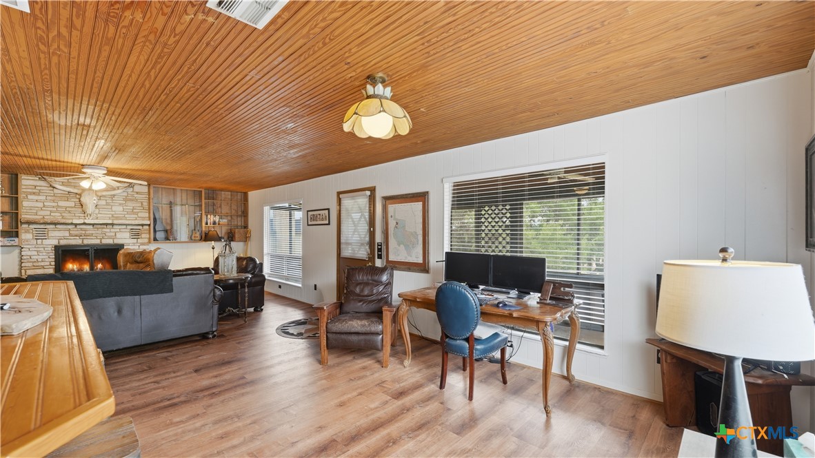 262 Scenic Drive Property Photo 10