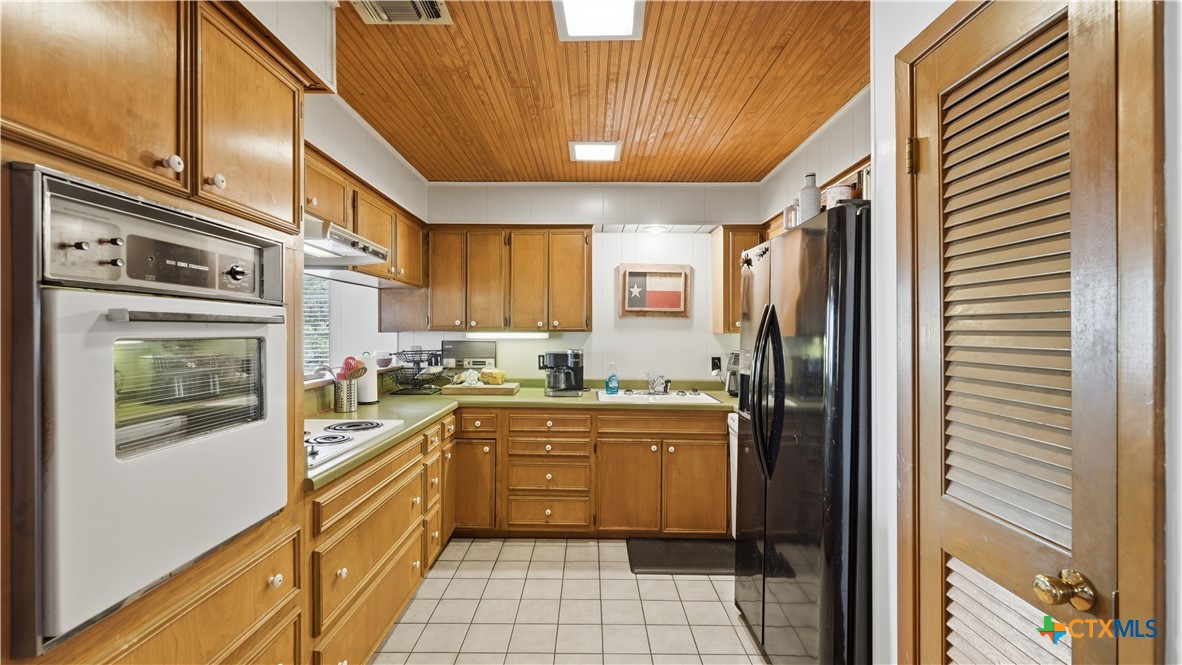 262 Scenic Drive Property Photo 14