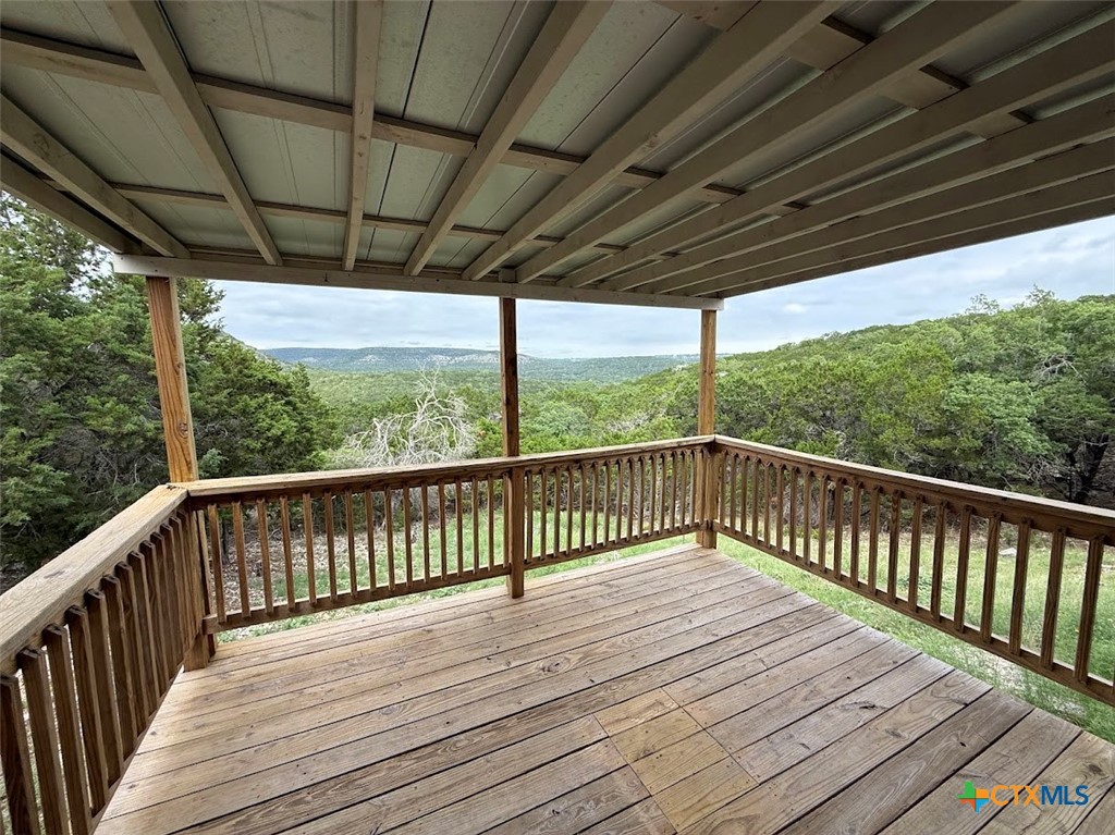 621 Stenen Drive Property Photo 2
