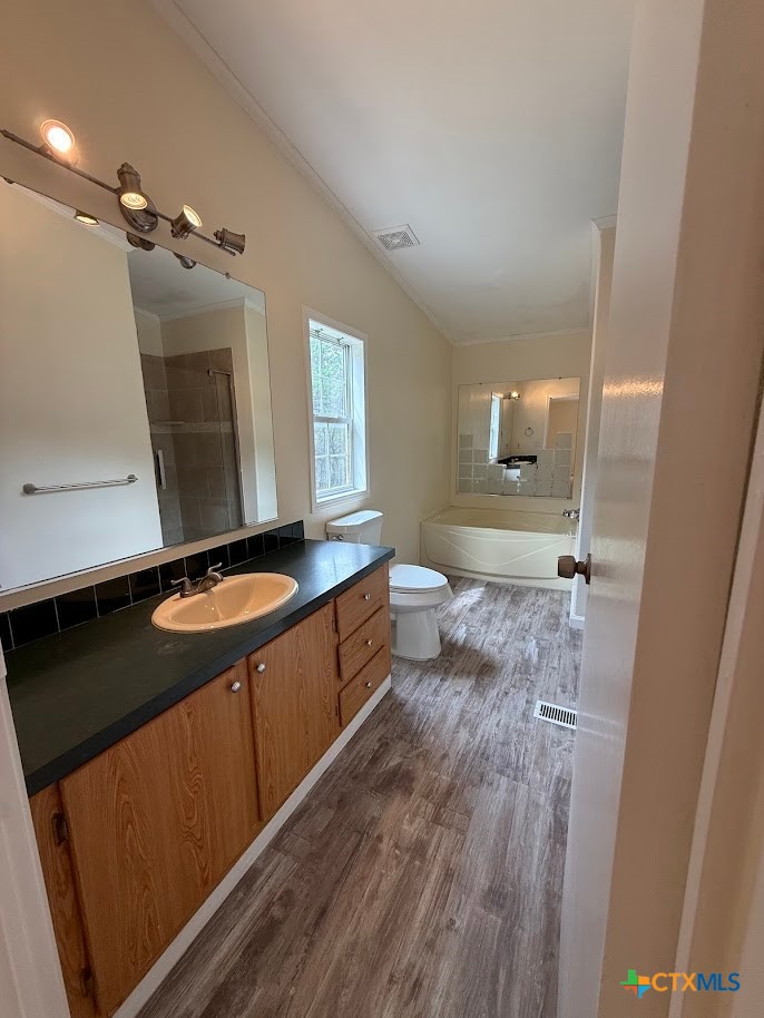 621 Stenen Drive Property Photo 16