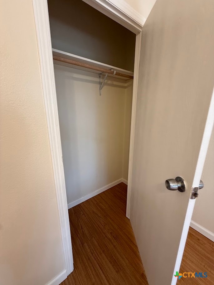 621 Stenen Drive Property Photo 22