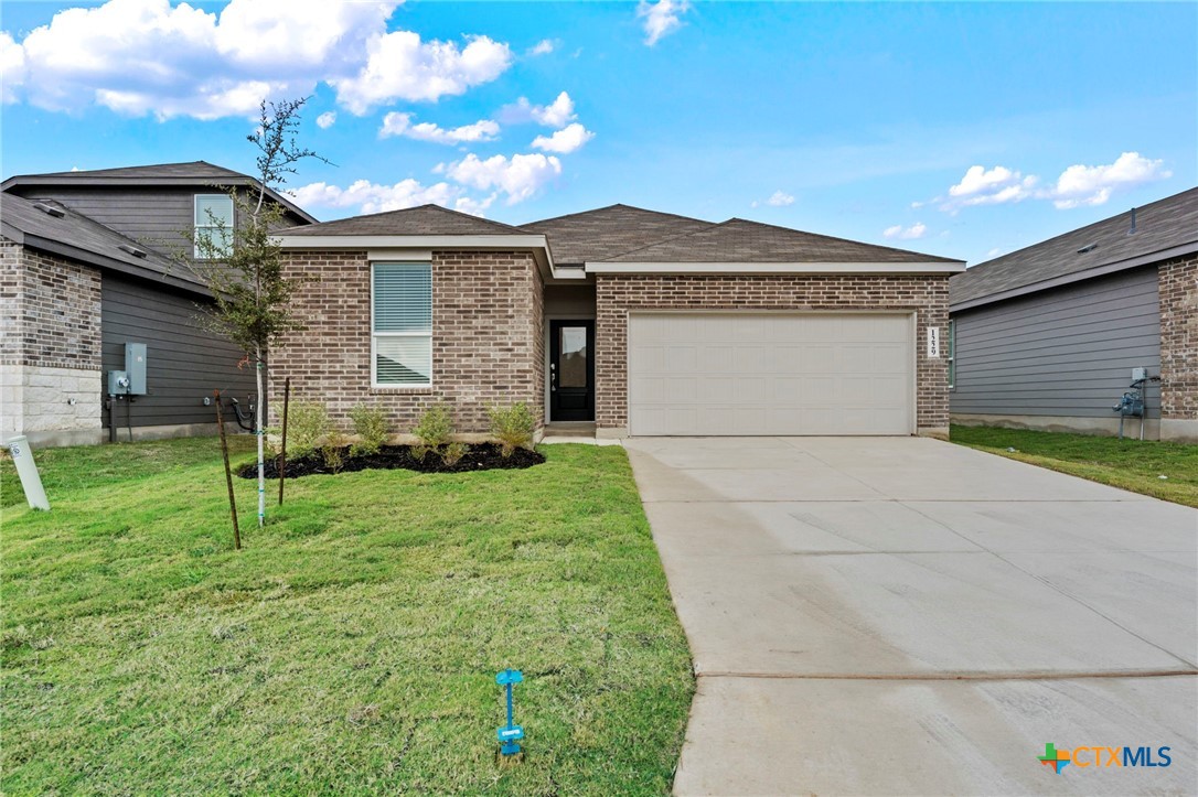 1229 Twisted Creek Property Photo 1