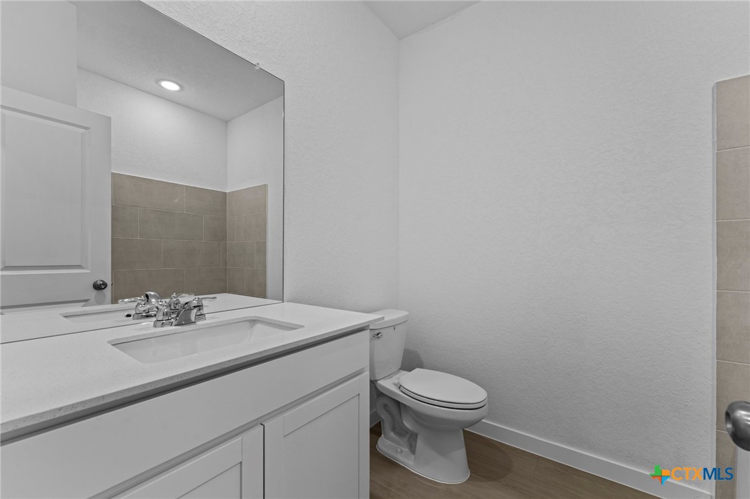 1229 Twisted Creek Property Photo 5