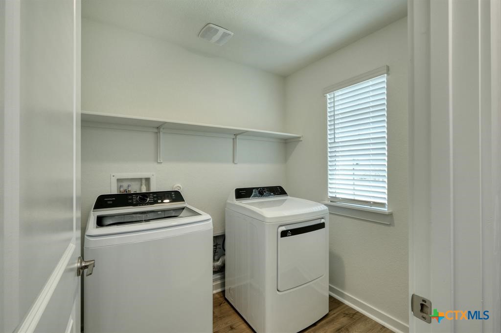 2438 Wallin Bradley Drive Property Photo 10