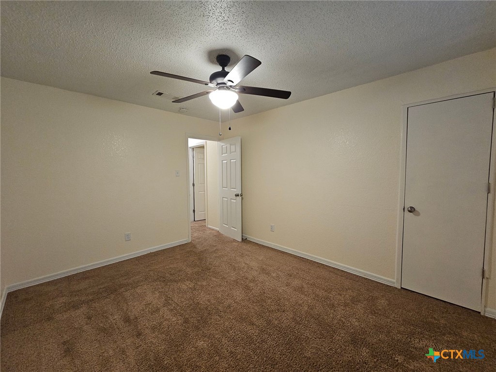 2910 Transit Drive Property Photo 10