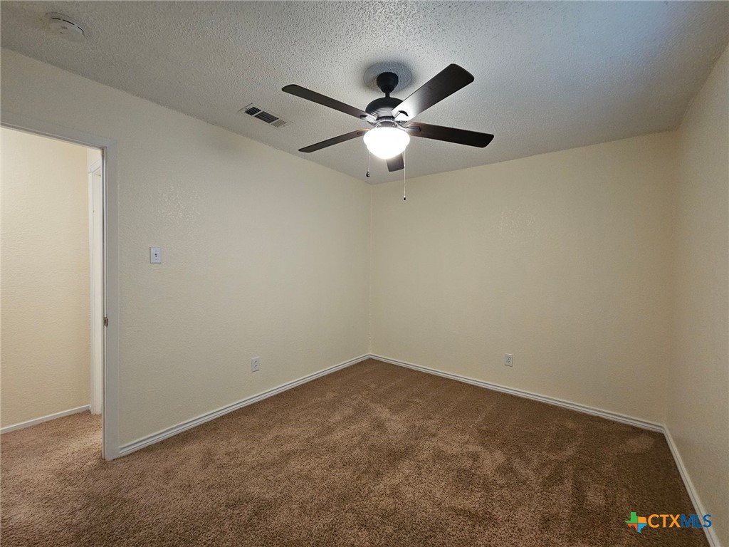2910 Transit Drive Property Photo 12