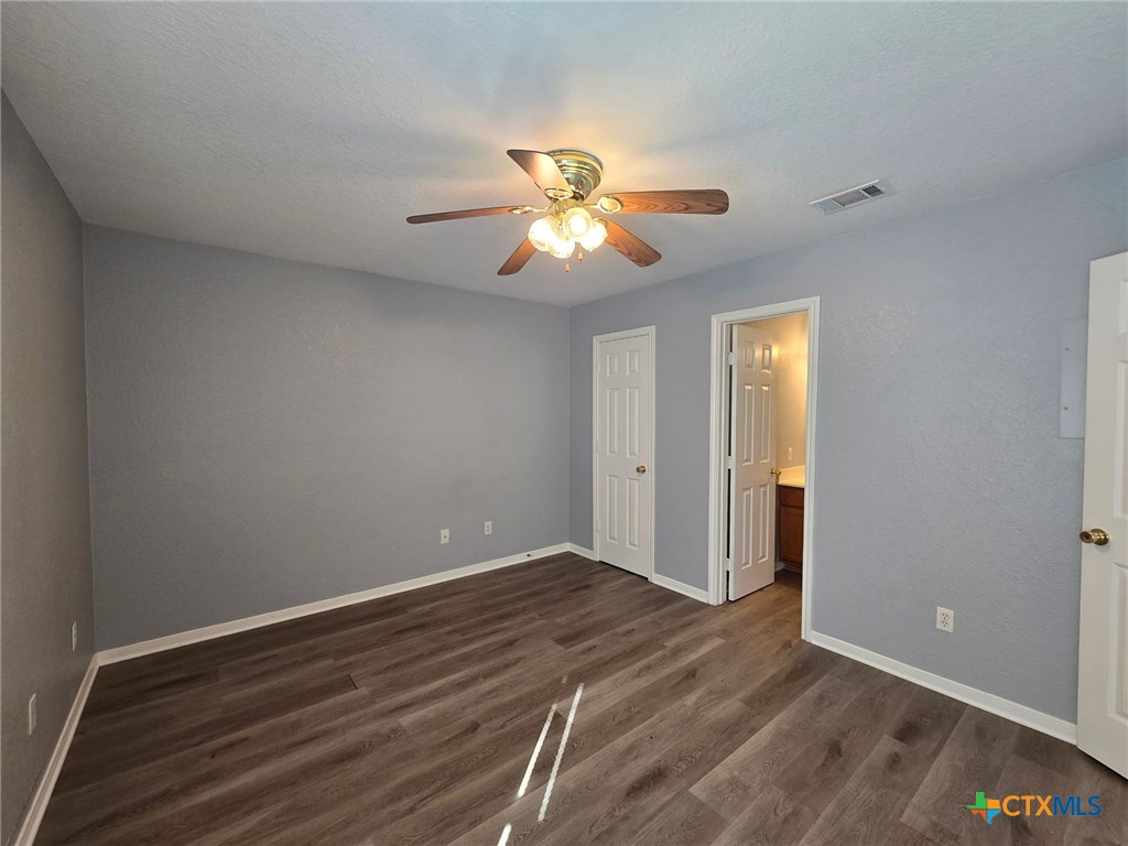 1604 Dugger Circle Property Photo 8