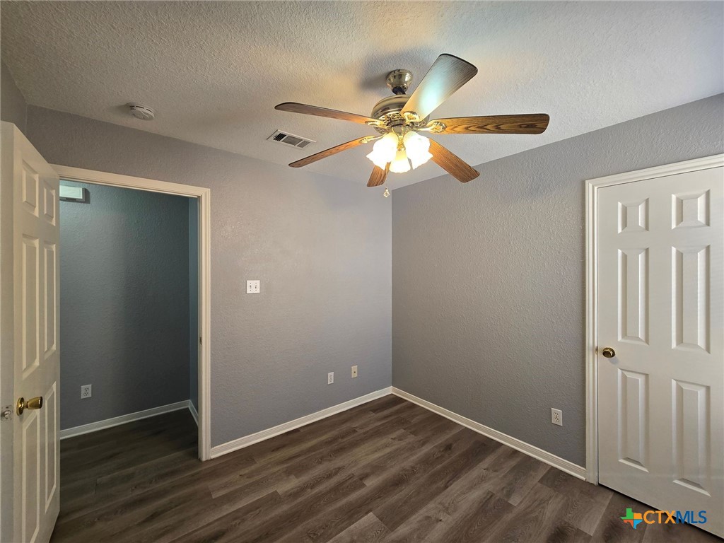 1604 Dugger Circle Property Photo 13