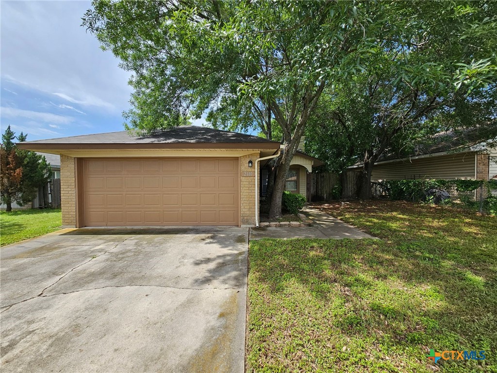 2110 Cimmaron Drive Property Photo 1