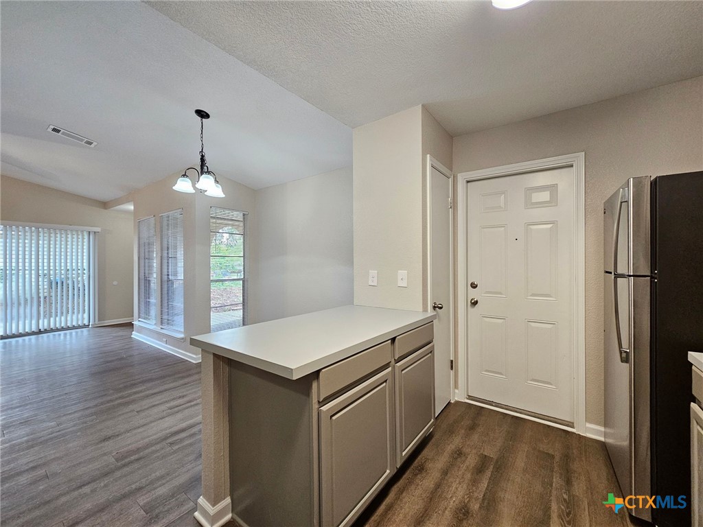 2110 Cimmaron Drive Property Photo 5