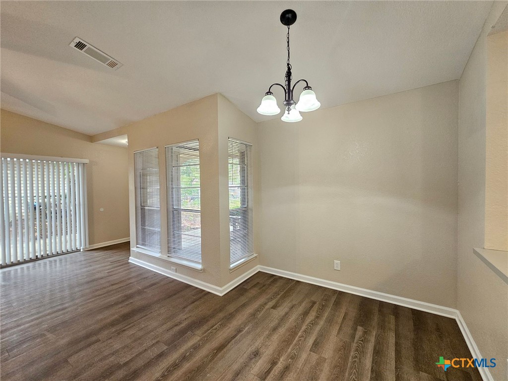 2110 Cimmaron Drive Property Photo 6