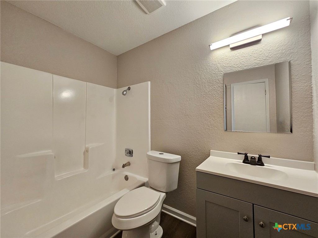 2110 Cimmaron Drive Property Photo 11
