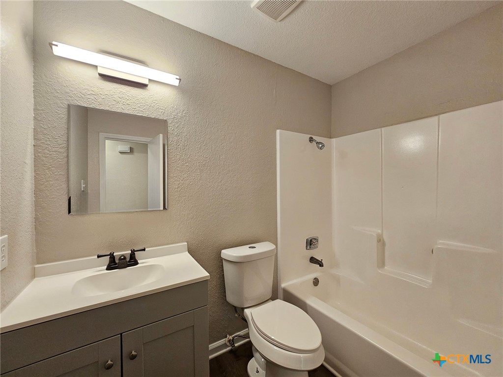 2110 Cimmaron Drive Property Photo 15