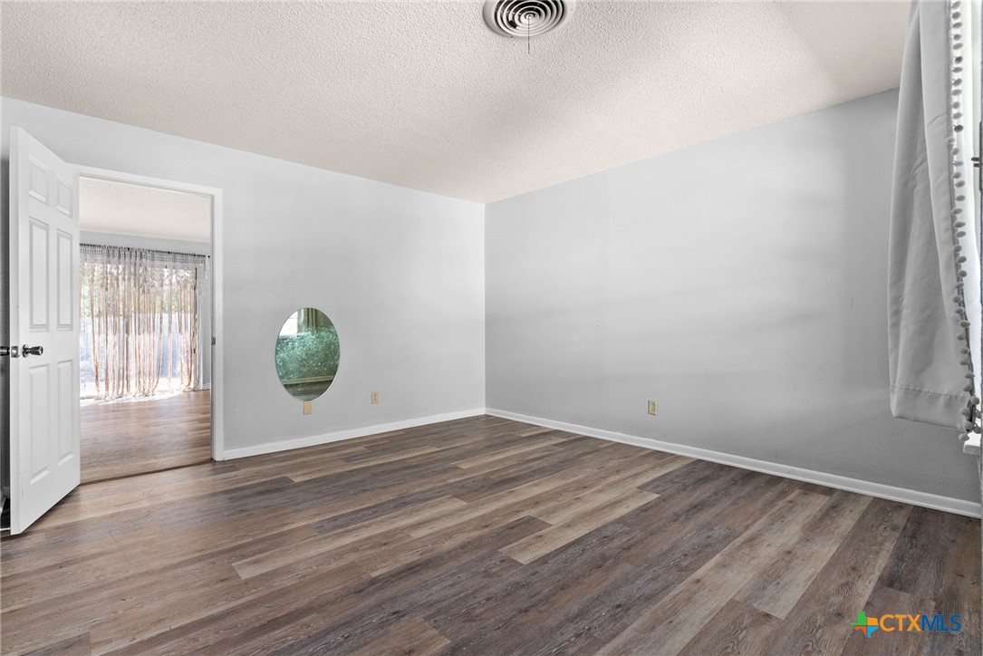 1205 S 7th Street Property Photo 5