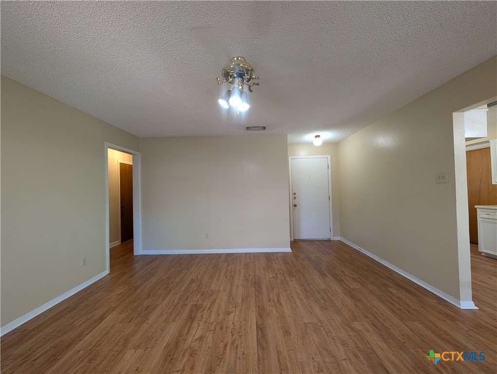 929 Ohio Avenue Property Photo 5