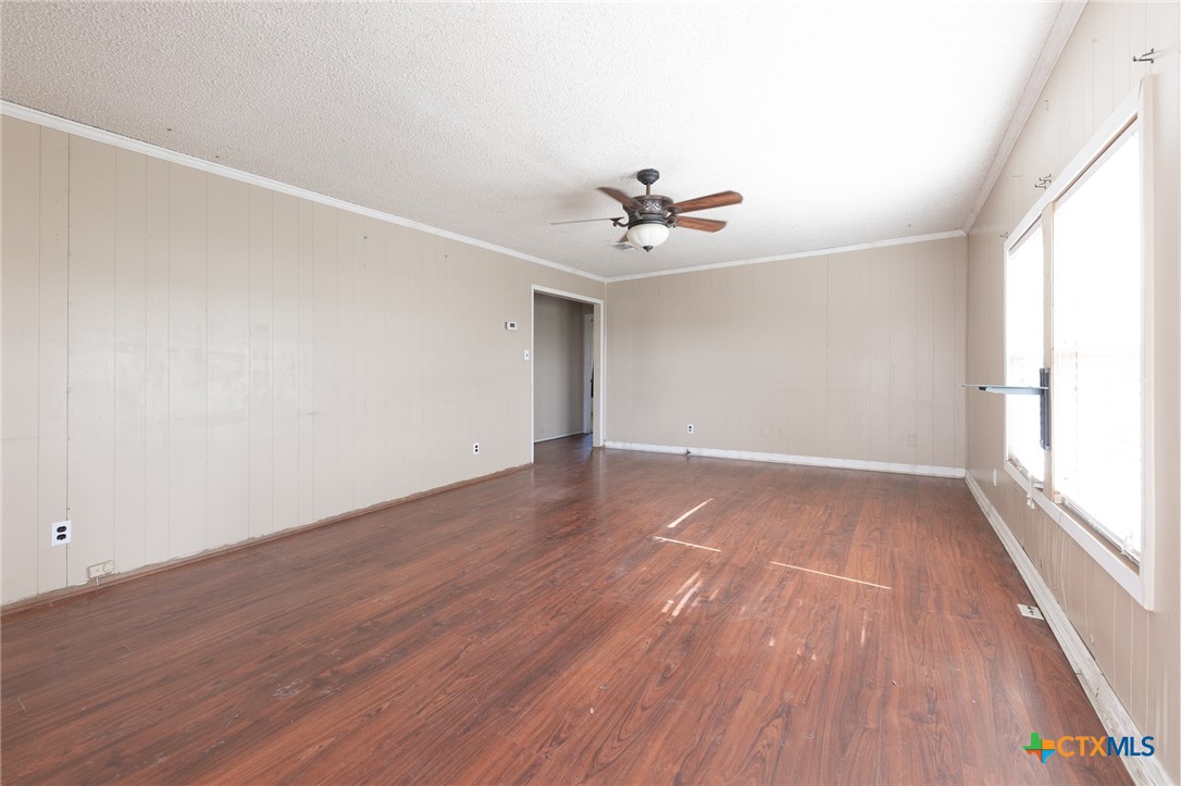 3300 N State Highway 95 Property Photo 9