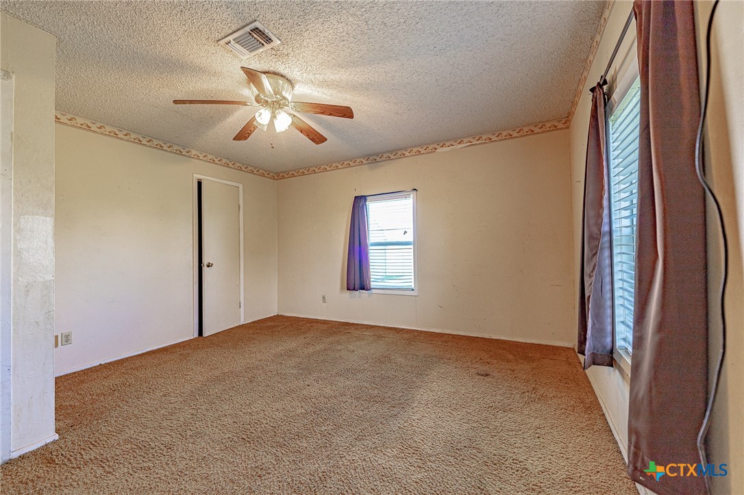 3300 N State Highway 95 Property Photo 16