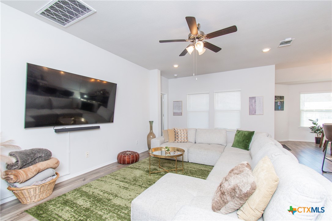 8415 Cantera Ridge Road Property Photo 2