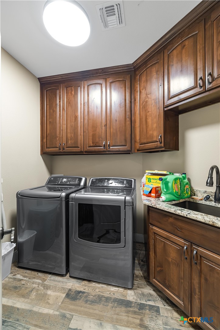 254 Sendera Loop Property Photo 44