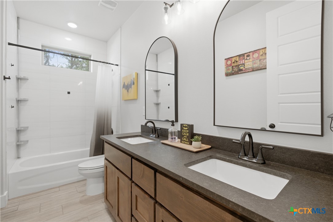 5029 Bella Charca Parkway Property Photo 29