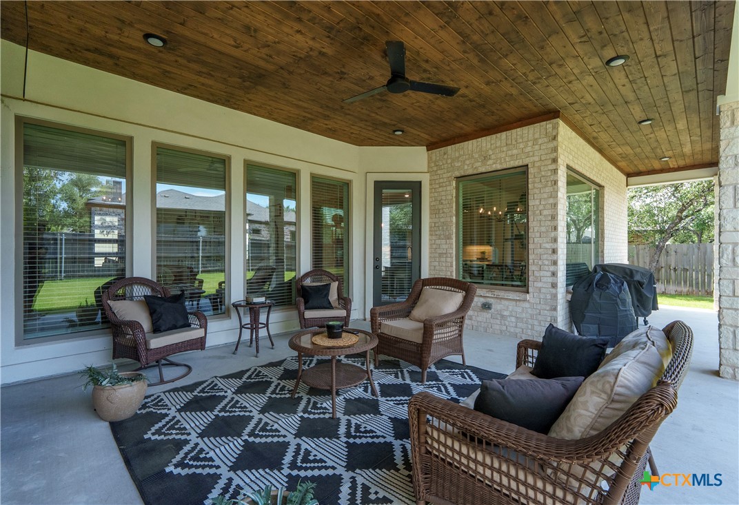 5029 Bella Charca Parkway Property Photo 40