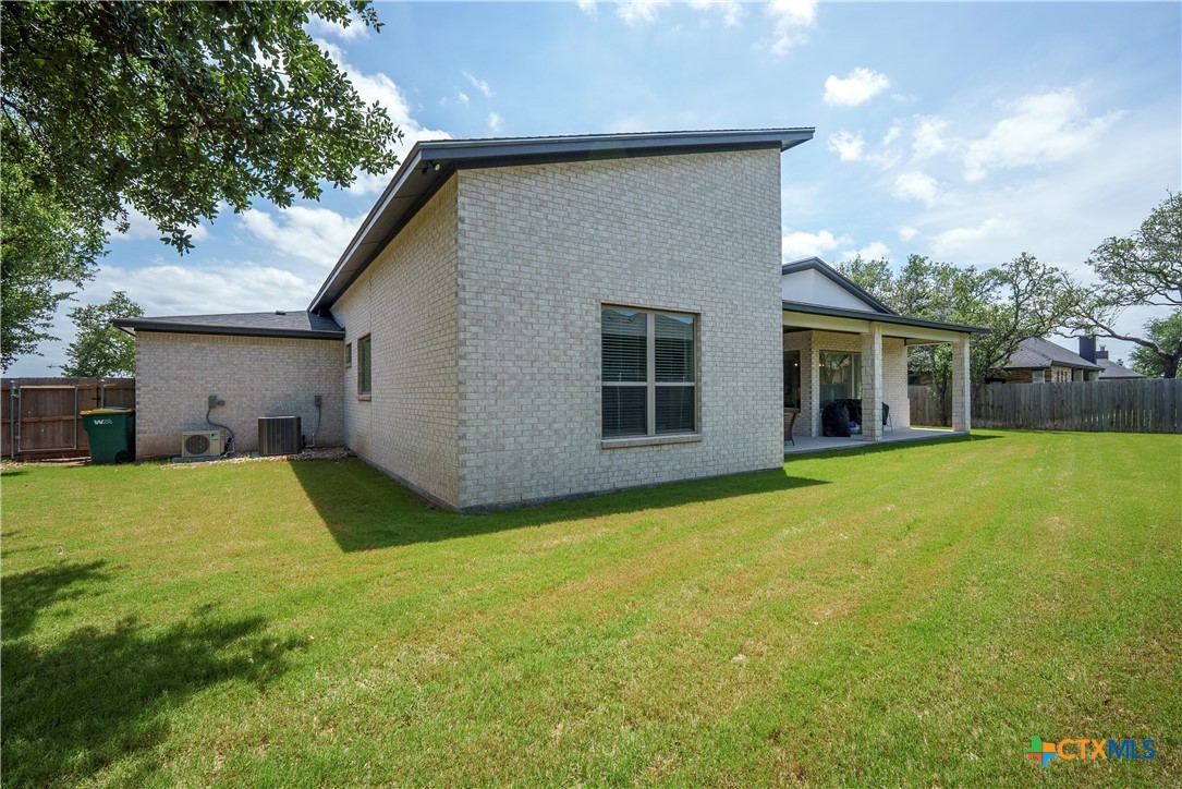 5029 Bella Charca Parkway Property Photo 43