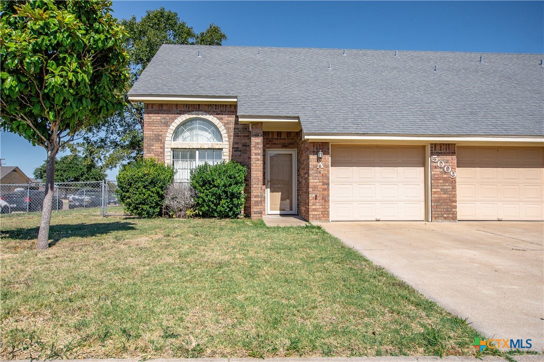 5009 John David Drive A Property Photo 1
