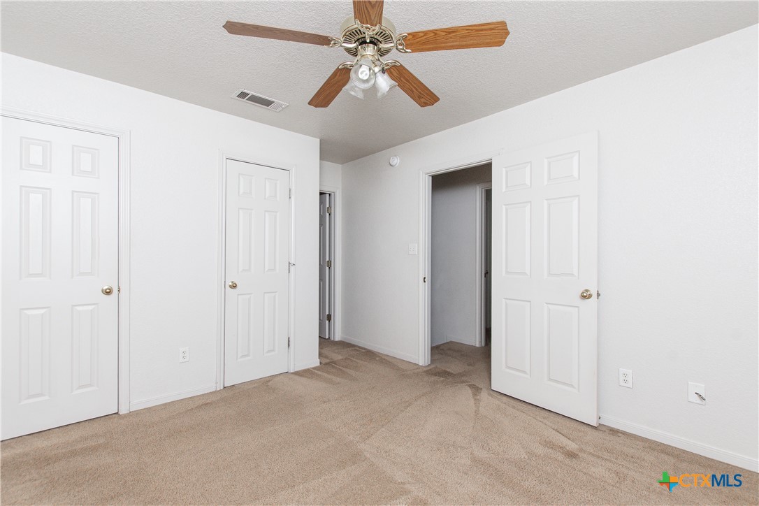 5009 John David Drive A Property Photo 9