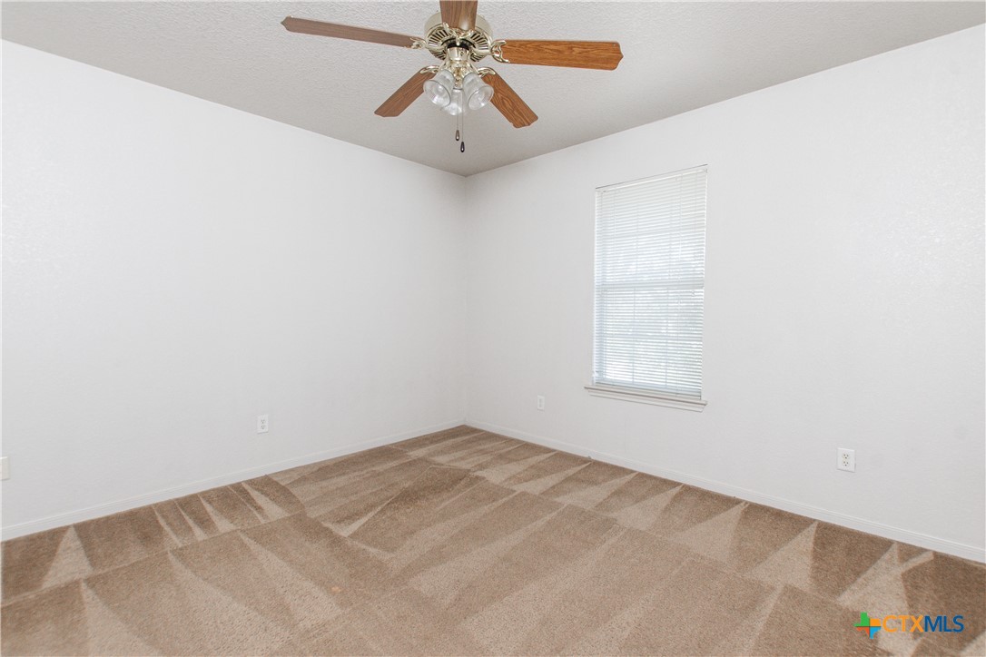 5009 John David Drive A Property Photo 12