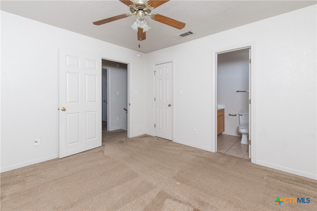 5009 John David Drive A Property Photo 14