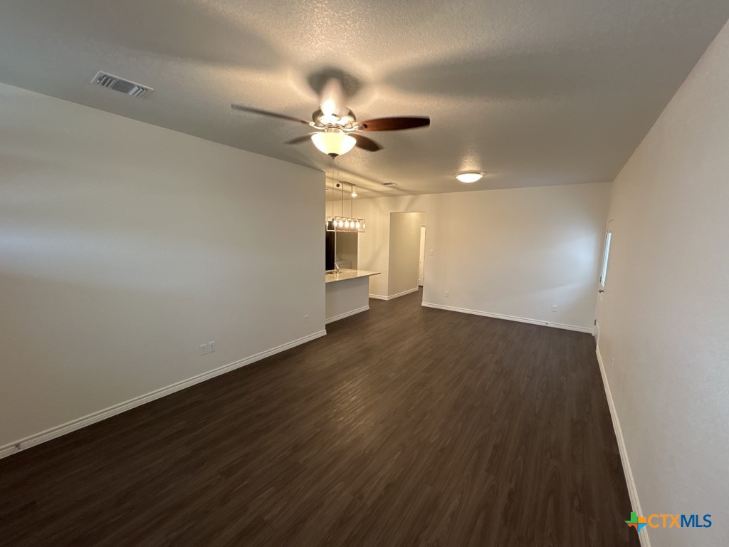 5104 Rose Garden Loop Property Photo 2