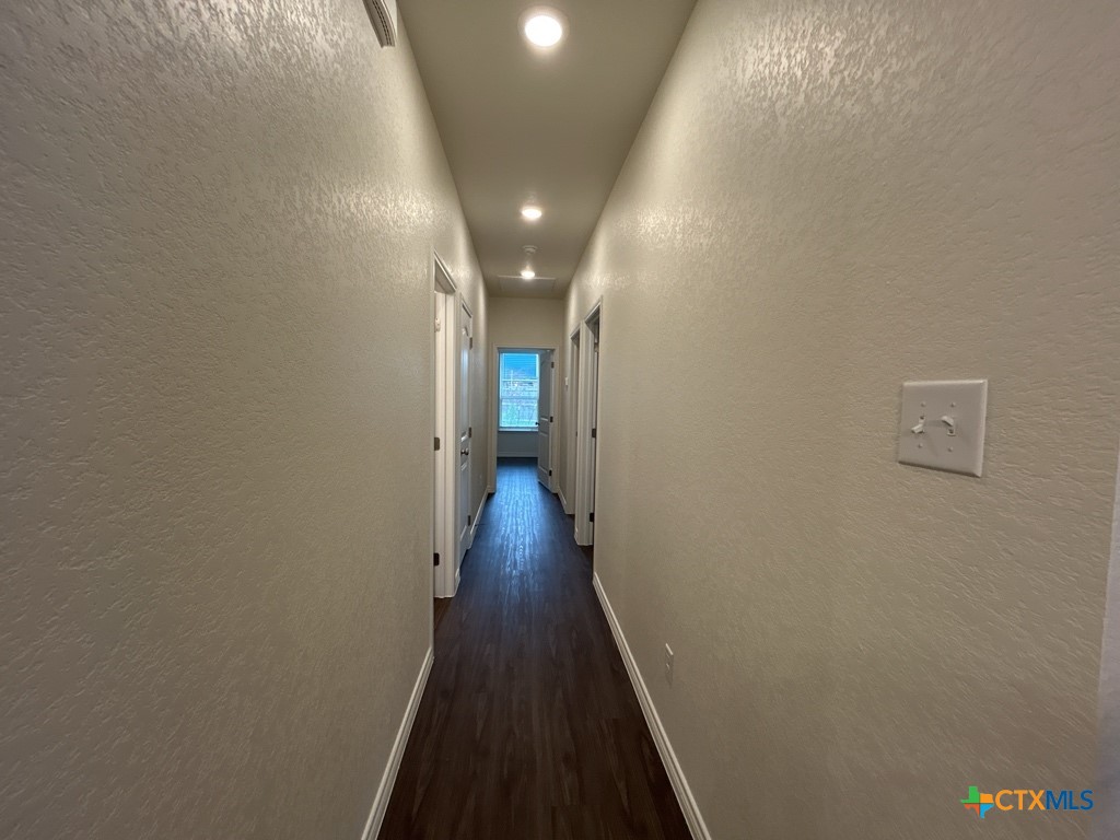 5104 Rose Garden Loop Property Photo 10