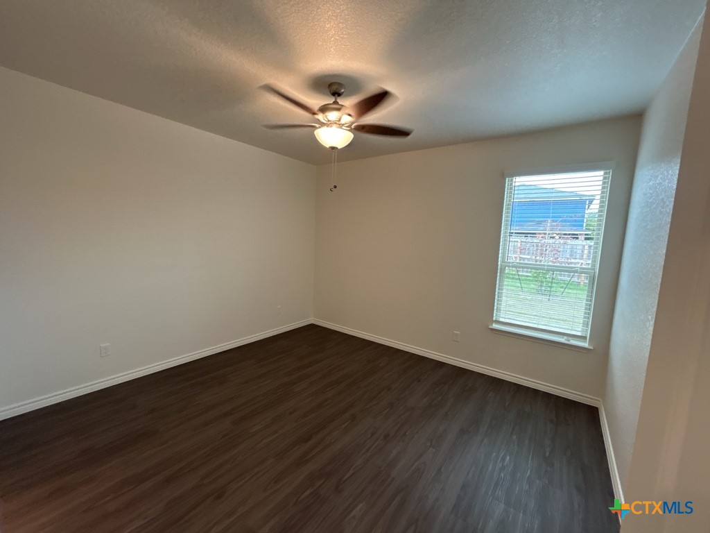 5104 Rose Garden Loop Property Photo 18