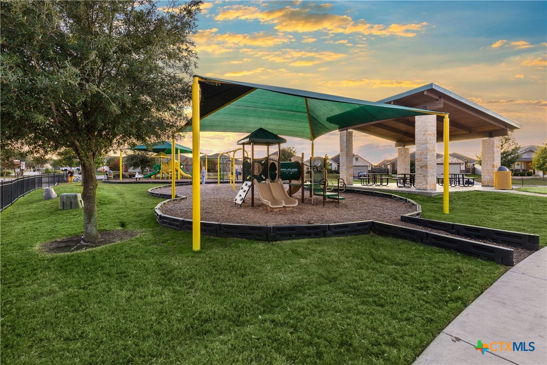 6138 Fair Hill Drive Property Photo 40