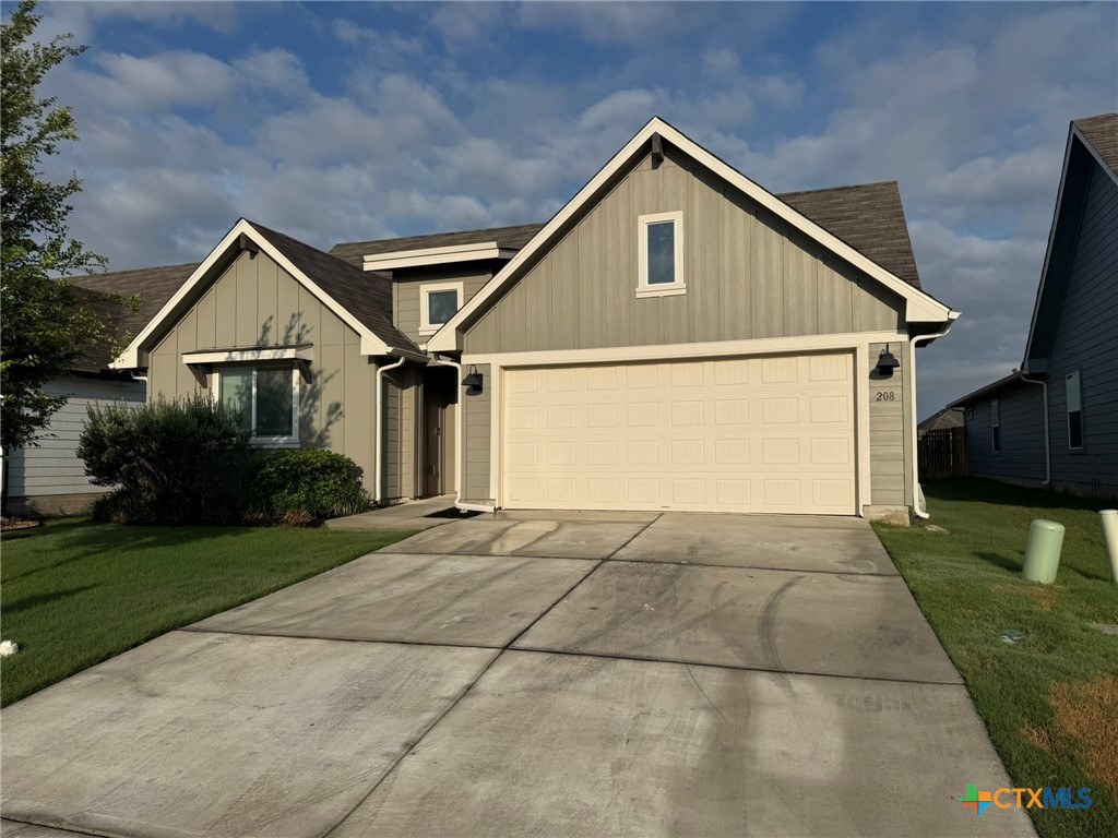 208 Ida Loop Property Photo 1