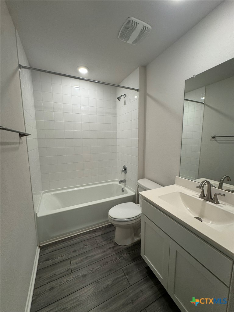 208 Ida Loop Property Photo 8