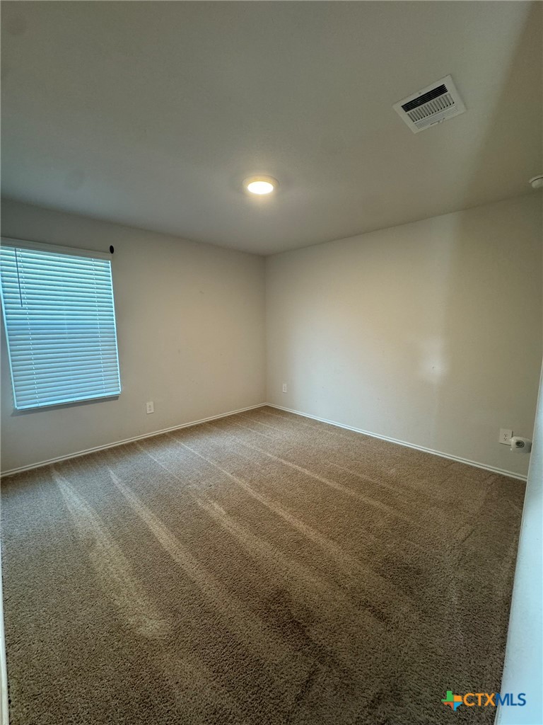 208 Ida Loop Property Photo 9